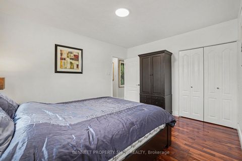 Photo 13 at 2736 Stone Crescent, Nepean (Redwood Park), Ottawa