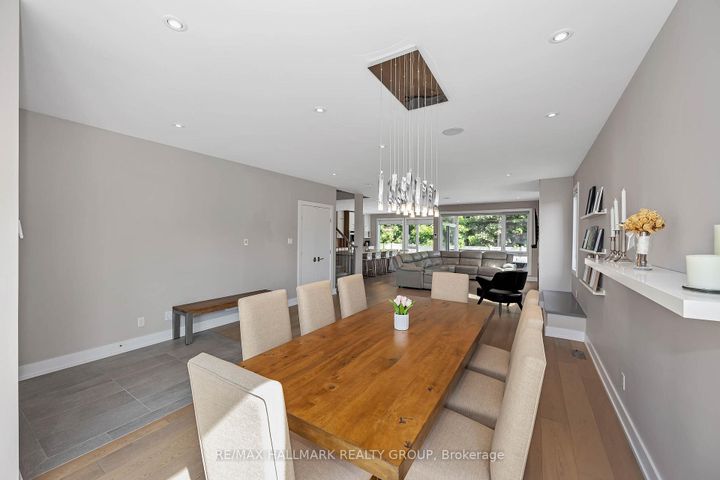 Photo 7 at 88 Withrow Avenue, Nepean (Meadowlands/St. Claire Gardens), Ottawa