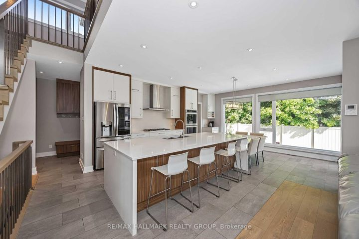 Photo 9 at 88 Withrow Avenue, Nepean (Meadowlands/St. Claire Gardens), Ottawa