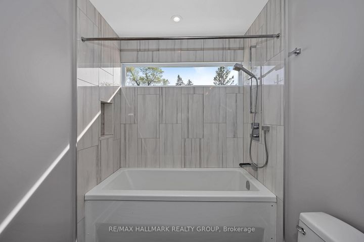 Photo 25 at 88 Withrow Avenue, Nepean (Meadowlands/St. Claire Gardens), Ottawa