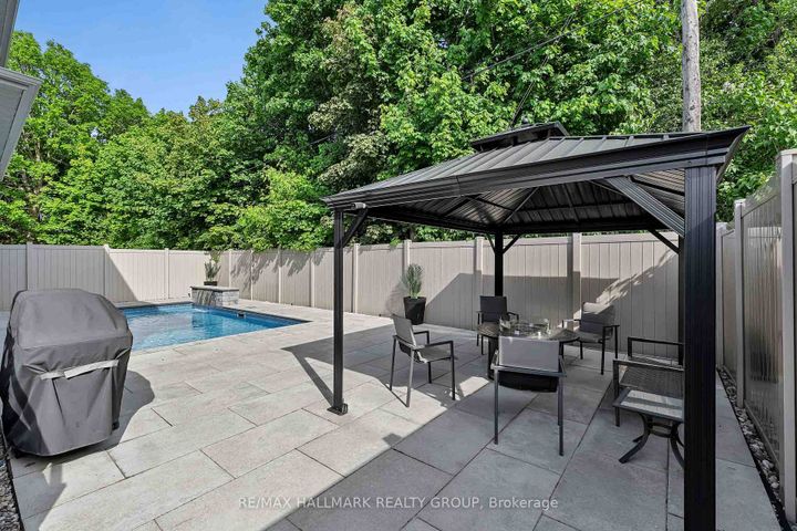 Photo 39 at 88 Withrow Avenue, Nepean (Meadowlands/St. Claire Gardens), Ottawa