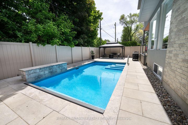 Photo 41 at 88 Withrow Avenue, Nepean (Meadowlands/St. Claire Gardens), Ottawa