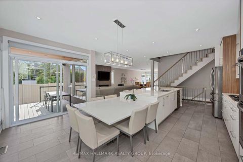 Photo 11 at 88 Withrow Avenue, Nepean (Meadowlands/St. Claire Gardens), Ottawa