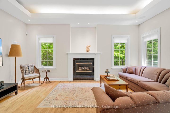 Photo 14 at 5 Countryside Green, Nepean (Cedar Hill/Orchard Estates), Ottawa