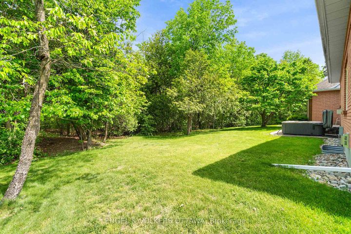 Photo 40 at 5 Countryside Green, Nepean (Cedar Hill/Orchard Estates), Ottawa