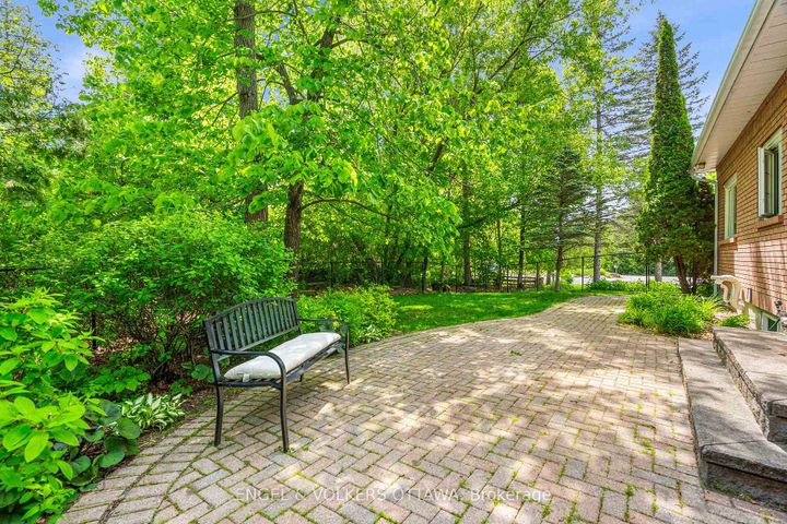 Photo 43 at 5 Countryside Green, Nepean (Cedar Hill/Orchard Estates), Ottawa