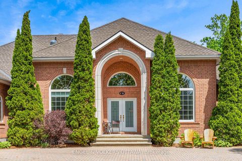 Photo 1 at 5 Countryside Green, Nepean (Cedar Hill/Orchard Estates), Ottawa