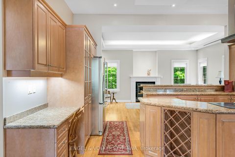 Photo 12 at 5 Countryside Green, Nepean (Cedar Hill/Orchard Estates), Ottawa