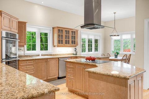 Photo 16 at 5 Countryside Green, Nepean (Cedar Hill/Orchard Estates), Ottawa