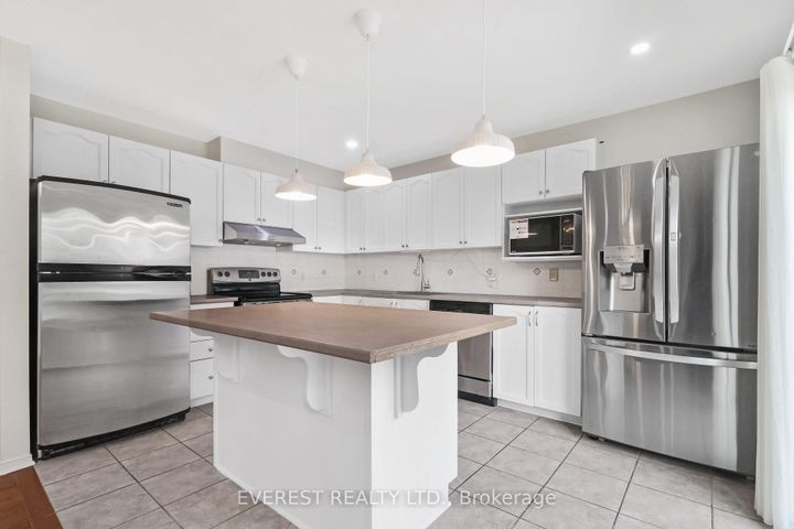 Photo 14 at 153 Cresthaven Drive, Nepean (Barrhaven East), Ottawa