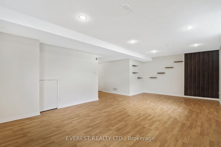 Photo 24 at 153 Cresthaven Drive, Nepean (Barrhaven East), Ottawa