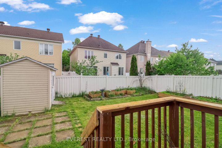 Photo 27 at 153 Cresthaven Drive, Nepean (Barrhaven East), Ottawa