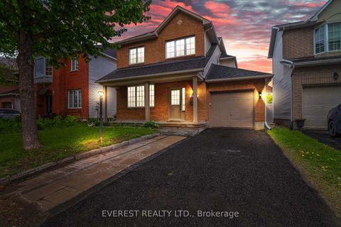 Photo 2 at 153 Cresthaven Drive, Nepean (Barrhaven East), Ottawa