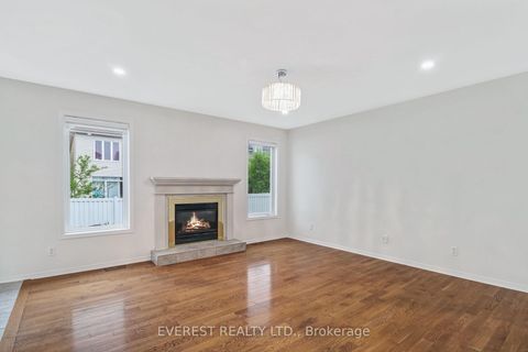 Photo 10 at 153 Cresthaven Drive, Nepean (Barrhaven East), Ottawa