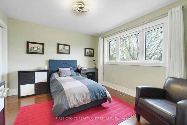 Photo 29 at 38 Withrow Avenue, Nepean (Meadowlands/St. Claire Gardens), Ottawa