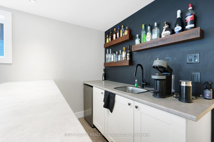 Photo 38 at 38 Withrow Avenue, Nepean (Meadowlands/St. Claire Gardens), Ottawa
