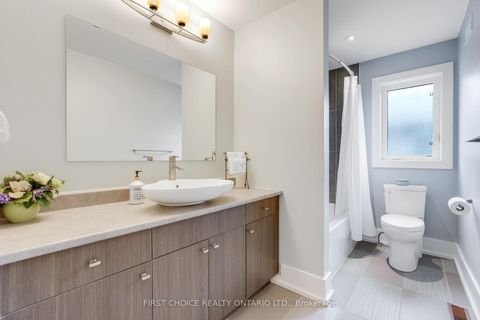 Photo 26 at 38 Withrow Avenue, Nepean (Meadowlands/St. Claire Gardens), Ottawa