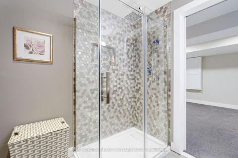 Photo 36 at 38 Withrow Avenue, Nepean (Meadowlands/St. Claire Gardens), Ottawa