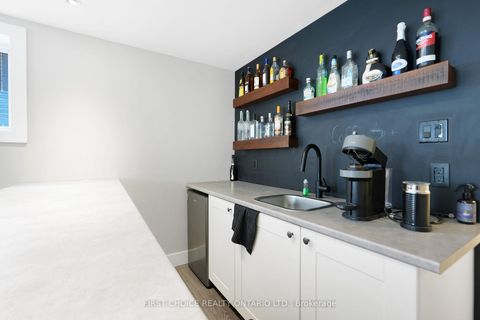 Photo 38 at 38 Withrow Avenue, Nepean (Meadowlands/St. Claire Gardens), Ottawa