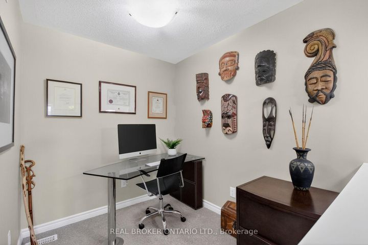 Photo 13 at 33 - 701 B Sue Holloway Drive, Nepean (Strandherd), Ottawa