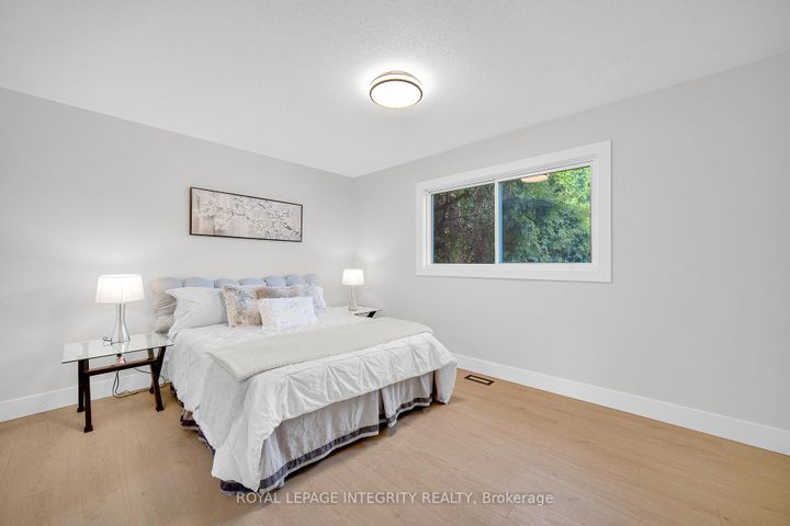 Photo 21 at 53 Overlake Drive, Nepean (Borden Farm/Stewart Farm/Carleton Heights/Parkwood Hills), Ottawa