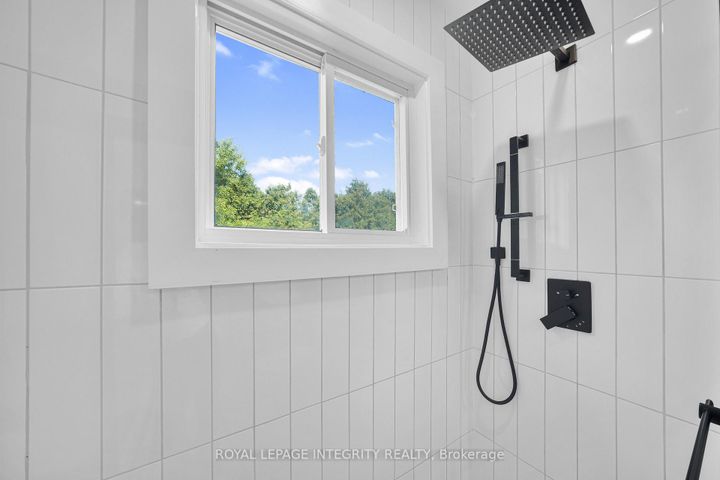 Photo 26 at 53 Overlake Drive, Nepean (Borden Farm/Stewart Farm/Carleton Heights/Parkwood Hills), Ottawa