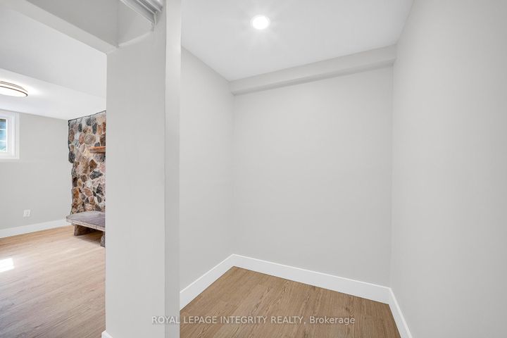 Photo 34 at 53 Overlake Drive, Nepean (Borden Farm/Stewart Farm/Carleton Heights/Parkwood Hills), Ottawa