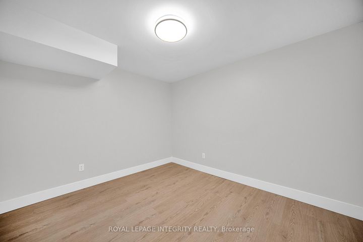 Photo 39 at 53 Overlake Drive, Nepean (Borden Farm/Stewart Farm/Carleton Heights/Parkwood Hills), Ottawa