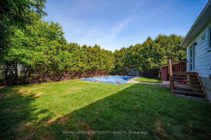 Photo 41 at 53 Overlake Drive, Nepean (Borden Farm/Stewart Farm/Carleton Heights/Parkwood Hills), Ottawa