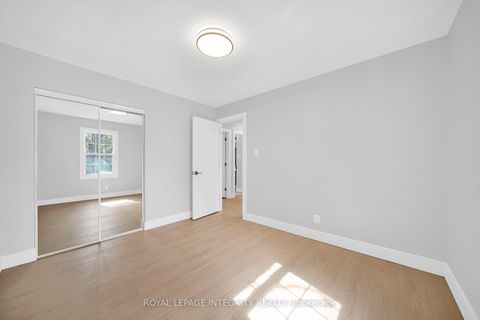 Photo 29 at 53 Overlake Drive, Nepean (Borden Farm/Stewart Farm/Carleton Heights/Parkwood Hills), Ottawa