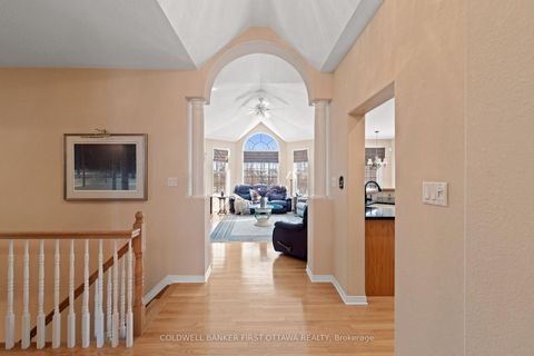 Photo 8 at 19 Fencerow Way, Nepean (Stonebridge), Ottawa