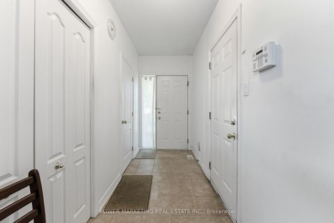 Photo 2 at 37 Cresthaven Drive, Nepean (Barrhaven East), Ottawa
