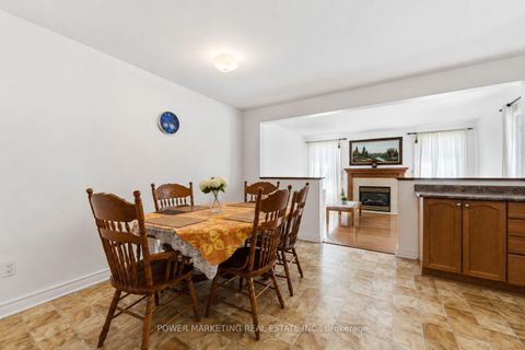 Photo 4 at 37 Cresthaven Drive, Nepean (Barrhaven East), Ottawa