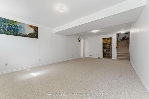 Photo 14 at 37 Cresthaven Drive, Nepean (Barrhaven East), Ottawa