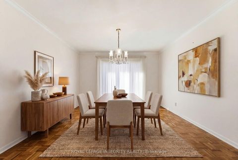 Photo 6 at 10 Parmalea Crescent, Nepean (Pineglen/Country Place), Ottawa