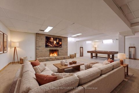 Photo 22 at 10 Parmalea Crescent, Nepean (Pineglen/Country Place), Ottawa
