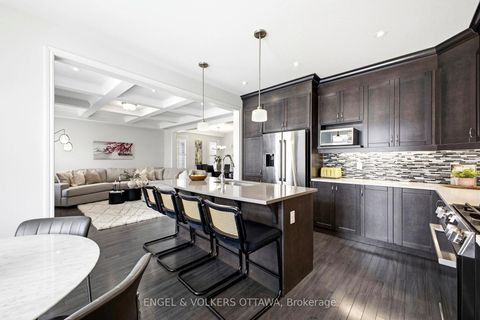 Photo 11 at 252 Rue Des Soldats Riendeau Street, Nepean (Half Moon Bay), Ottawa