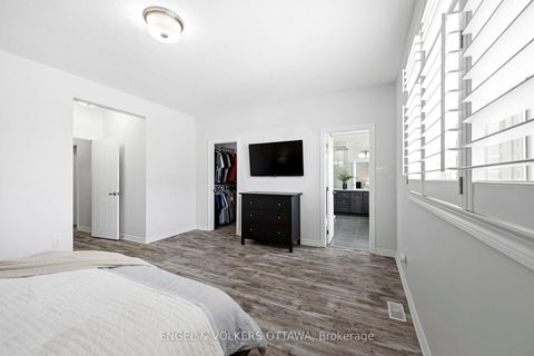 Photo 20 at 252 Rue Des Soldats Riendeau Street, Nepean (Half Moon Bay), Ottawa