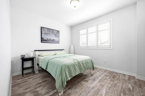 Photo 30 at 252 Rue Des Soldats Riendeau Street, Nepean (Half Moon Bay), Ottawa