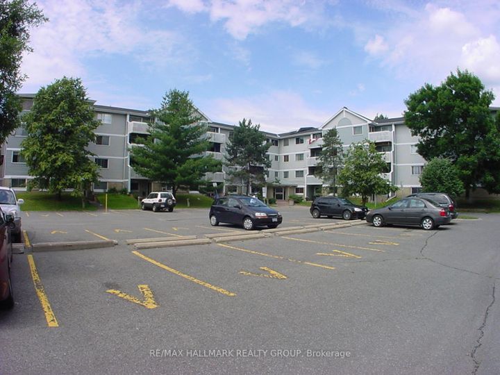 Photo 0 at 310 - 214 Viewmount Drive, Nepean (Borden Farm/Stewart Farm/Carleton Heights/Parkwood Hills), Ottawa