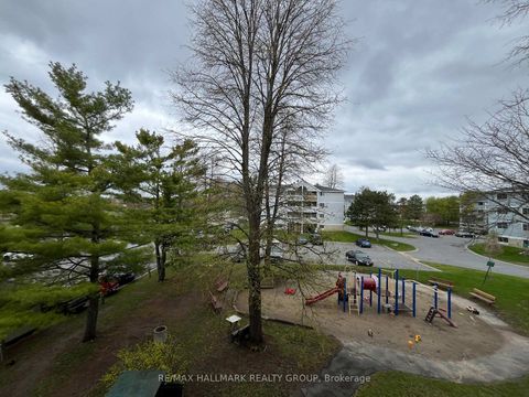 Photo 16 at 310 - 214 Viewmount Drive, Nepean (Borden Farm/Stewart Farm/Carleton Heights/Parkwood Hills), Ottawa