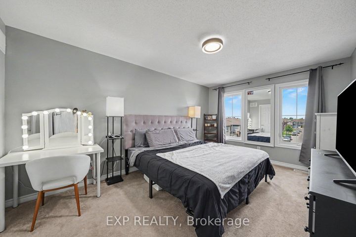 Photo 18 at 624 Bellatrix Walk, Nepean (Half Moon Bay), Ottawa