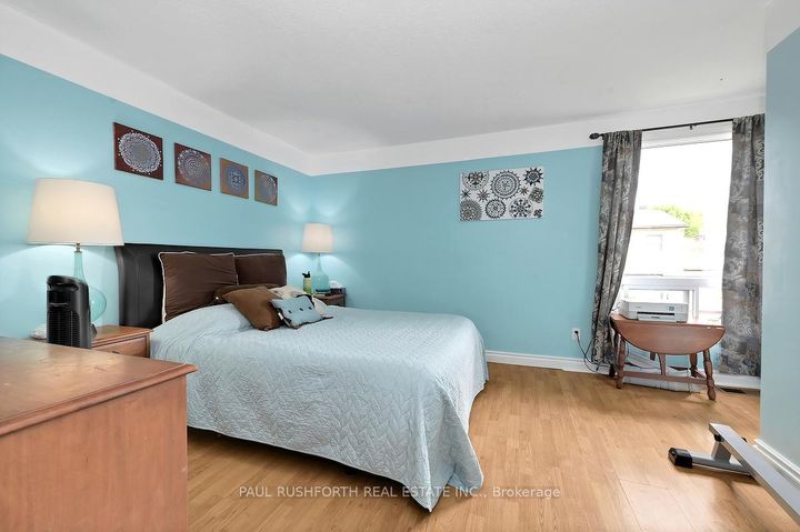 Photo 12 at 207 Thistledown Court, Nepean (Pheasant Run), Ottawa