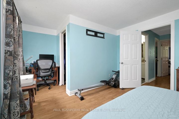 Photo 14 at 207 Thistledown Court, Nepean (Pheasant Run), Ottawa