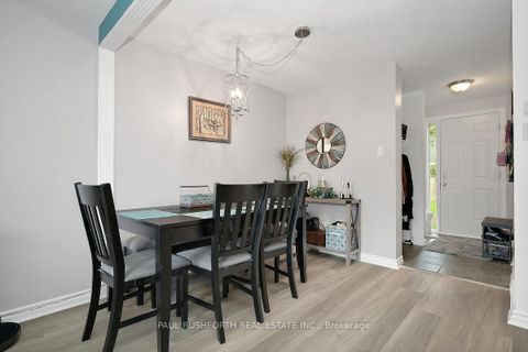 Photo 7 at 207 Thistledown Court, Nepean (Pheasant Run), Ottawa