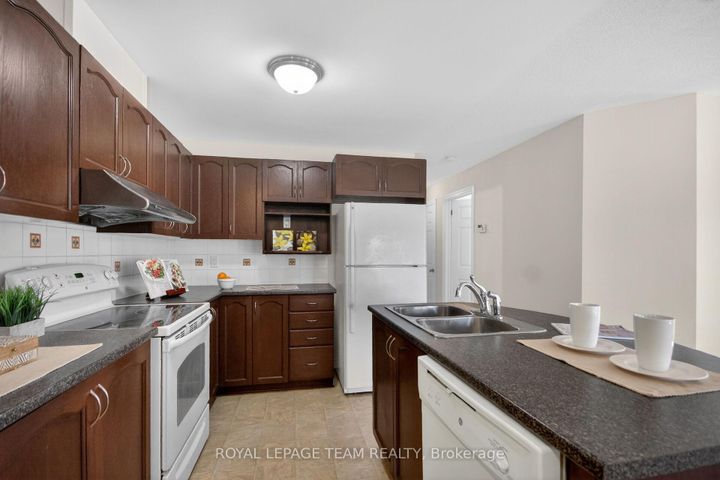 Photo 19 at 7 - 176 Paseo Private, Nepean (Centrepointe), Ottawa