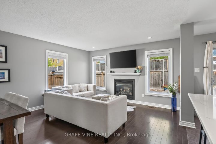 Photo 9 at 360 BALINROAN Crescent, Nepean (Strandherd), Ottawa