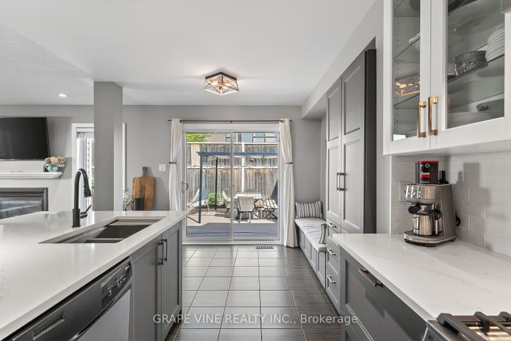 Photo 14 at 360 BALINROAN Crescent, Nepean (Strandherd), Ottawa