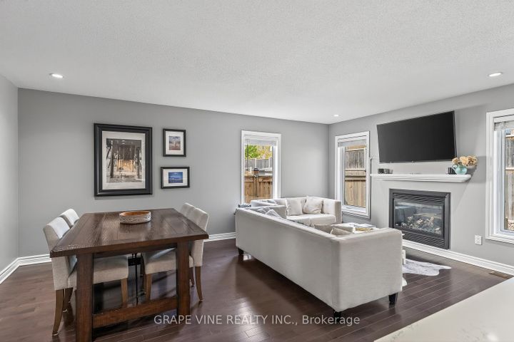 Photo 21 at 360 BALINROAN Crescent, Nepean (Strandherd), Ottawa