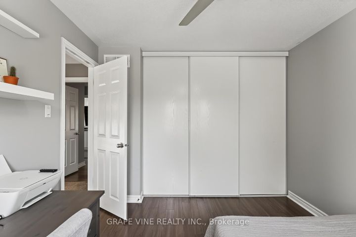 Photo 27 at 360 BALINROAN Crescent, Nepean (Strandherd), Ottawa